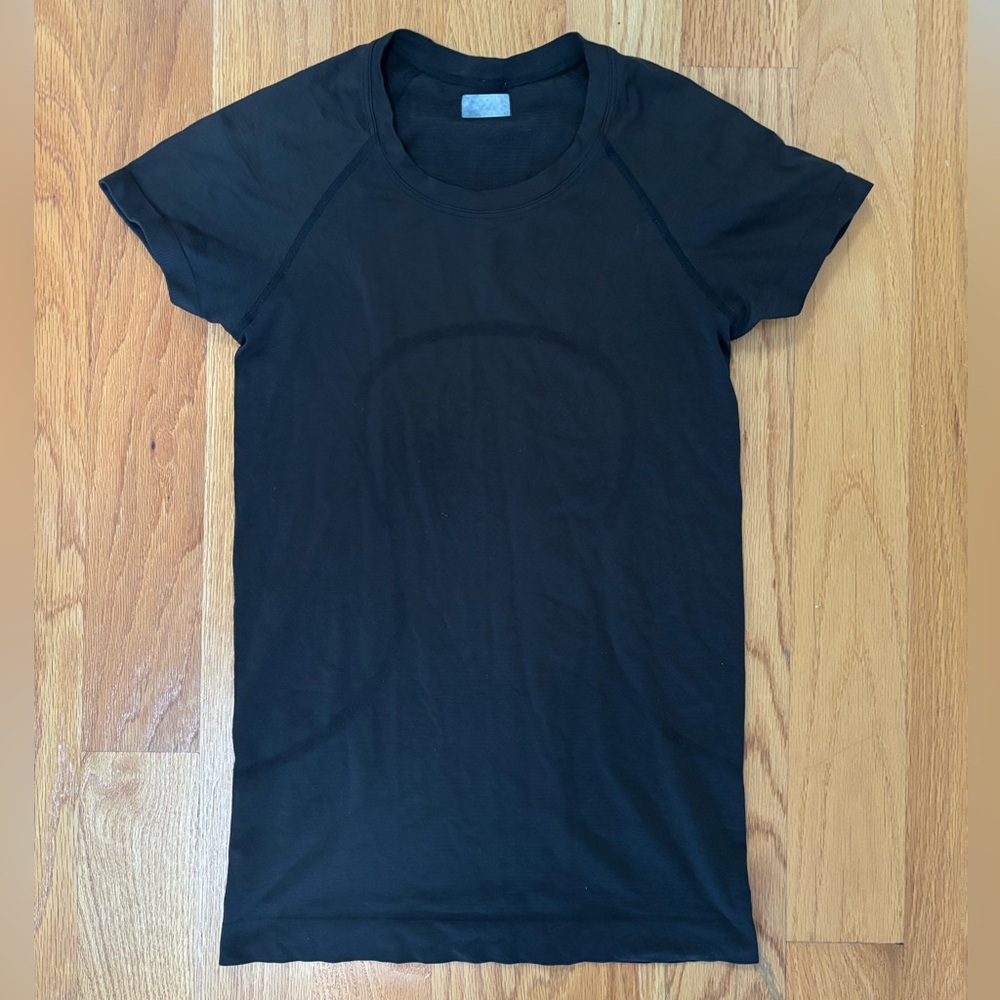 Lululemon Swiftly Tech Black Short Sleeve